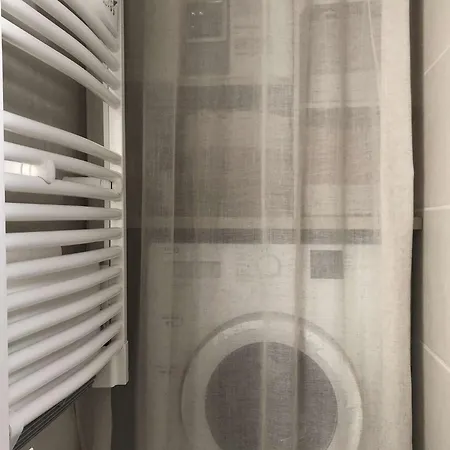 Le Porte Bonheur De Sion